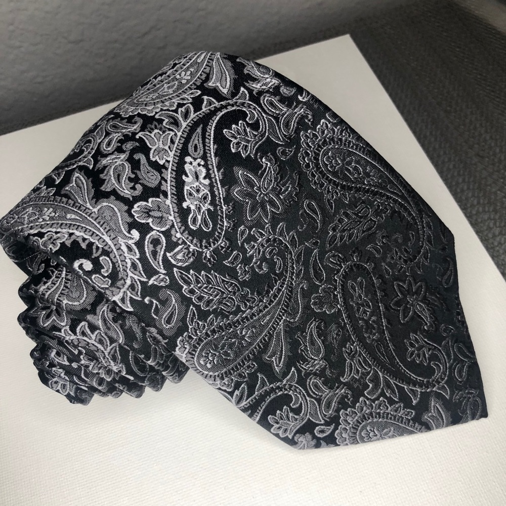 Tie